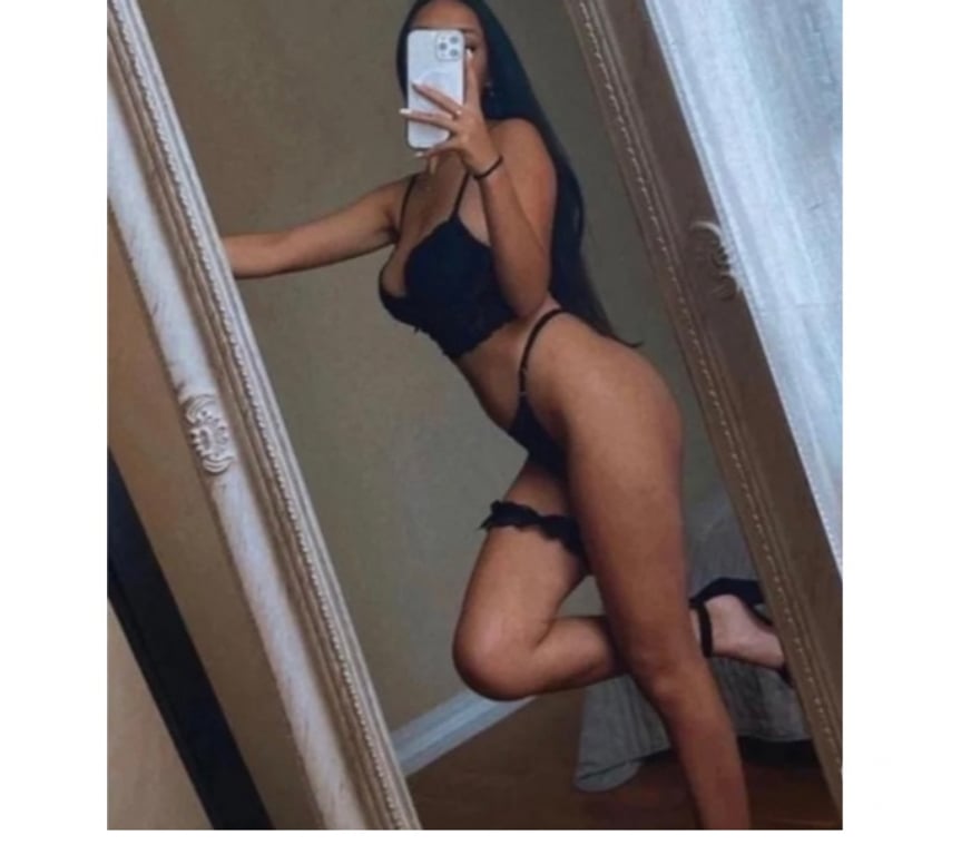 Escorts Belfast Belfast City Centre (South) - Belfast - Photos for Ella And Mari best duo❤️ Party girls 🥰