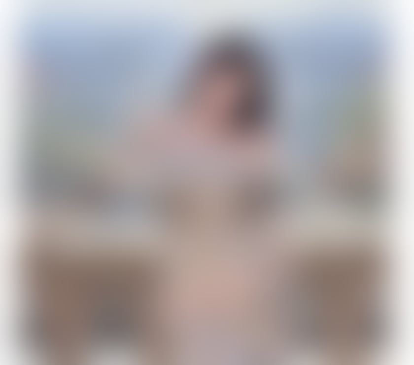 Photos for 🧡A lovely Asian girl new in town and short stay