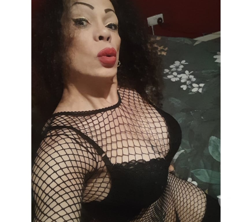 Trans Escorts Newport - Wales Newport City Centre - Newport - Photos for Are You Looking To Experience a out of Body Experience ?