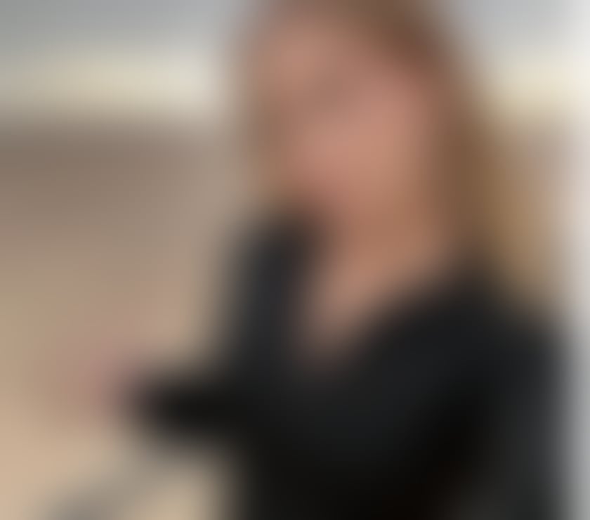  Escorts & Erotic Massage Stevenage Town Centre Stevenage - Photos for ꧁⎝ 𓆩༺BIG BOOBS༻𓆪 ⎠꧂PARTY💎