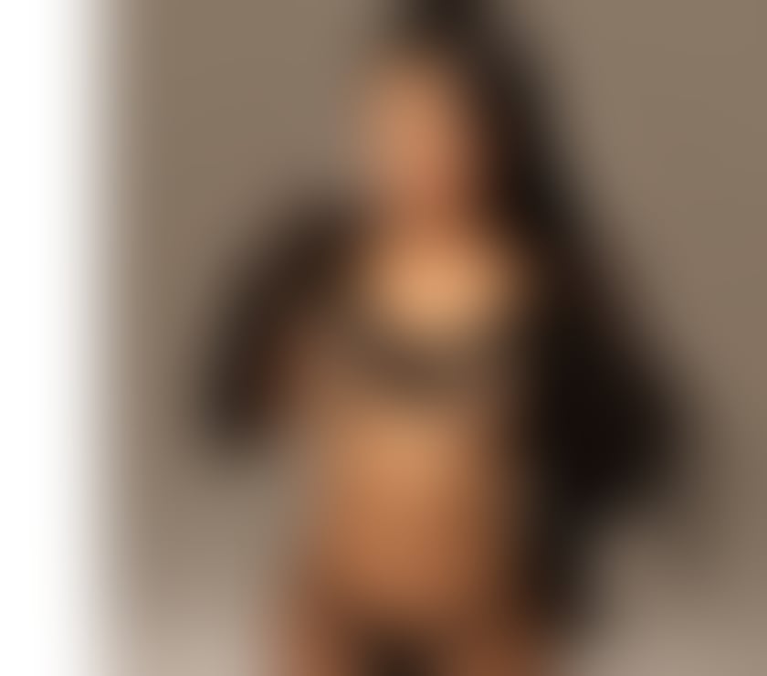 Escorts Kent Dartford - Photos for GIULIANA PARTY 🎉 NAUGHTY GFE 🦶