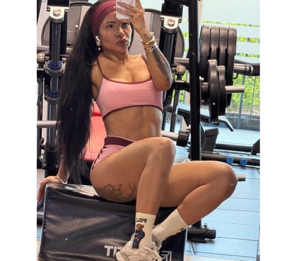 Escorts Dartford Town Centre Dartford - Photos for GIULIANA PARTY 🎉 NAUGHTY GFE 🦶