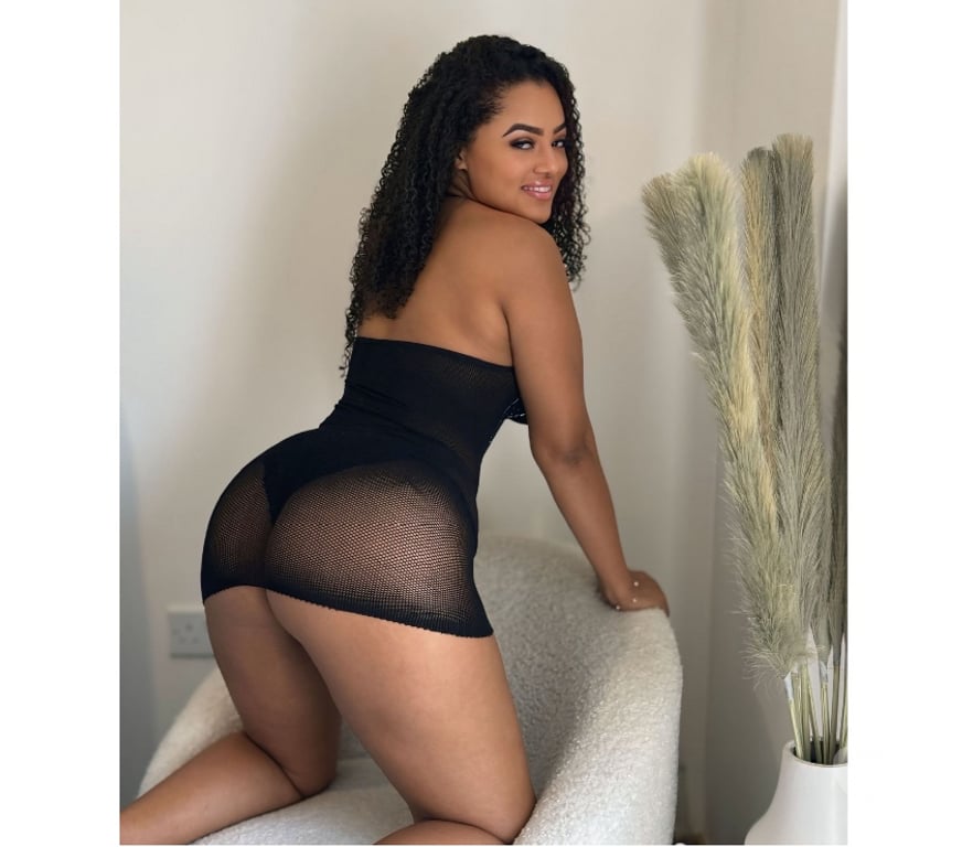 Escorts East London Little Ilford - East London - Photos for 🇧🇷🔥 LAURA BRAZILIAN PARTY 🔥🇧🇷