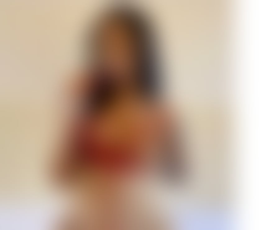  Escorts Sutton Town Centre Sutton - Photos for GOOG MASSAGE WITH HAPPY💦👅O.N E.ND CALL NOW