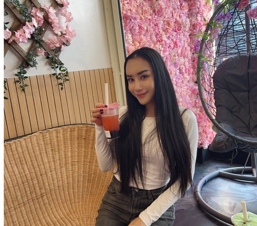 Trans Escorts Staffordshire Stoke-on-Trent - Photos for Clara Thai sexy Trans Erotic massage b2b Relaxing