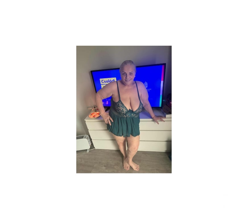 Escorts North West London Colindale - North West London - Photos for Sweet Mellissa new here