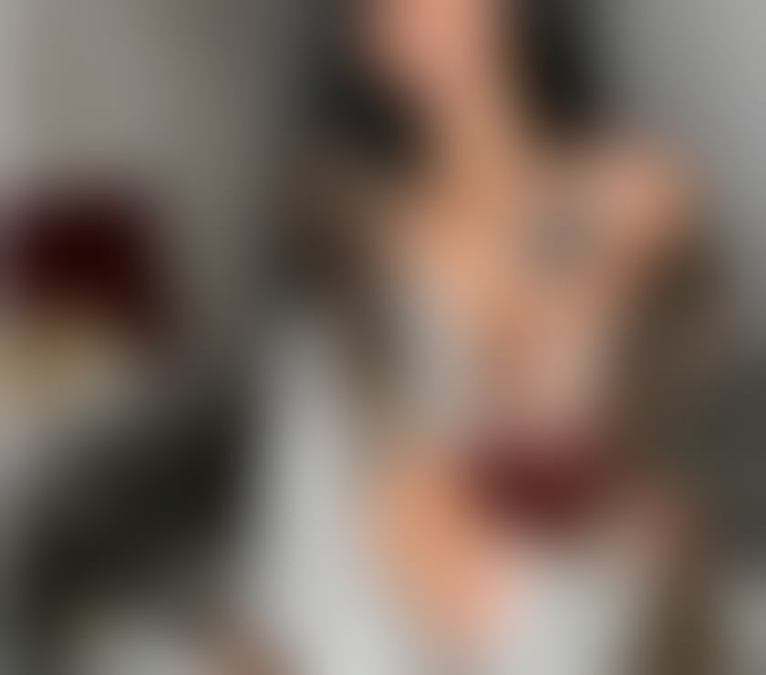  Escorts & Erotic Massage Brighton City Centre Brighton - Photos for ELLA🥂outcall party-girl🍭domination naughty girl🍑