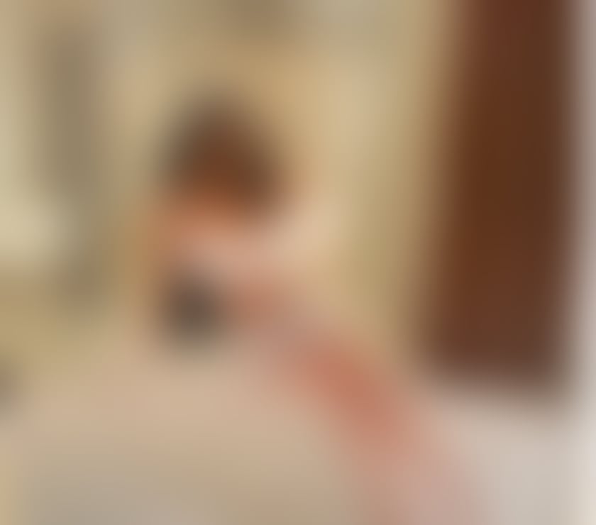 Escorts West Midlands Birmingham - Photos for ELLA🥂outcall party-girl🍭domination naughty girl🍑