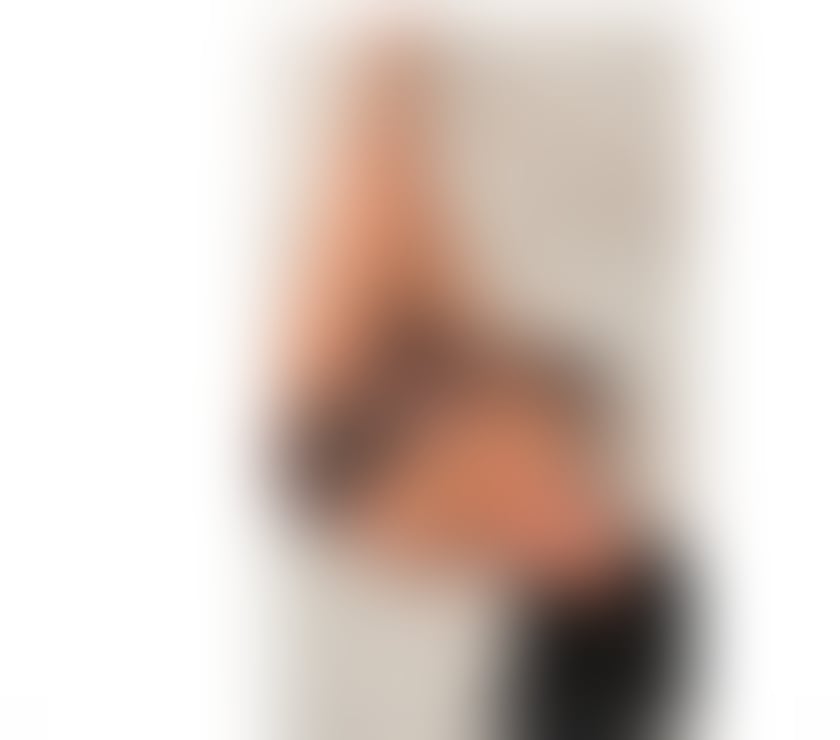 LARA HOT BRAZILIAN PARTY GIRL 🥂🔥