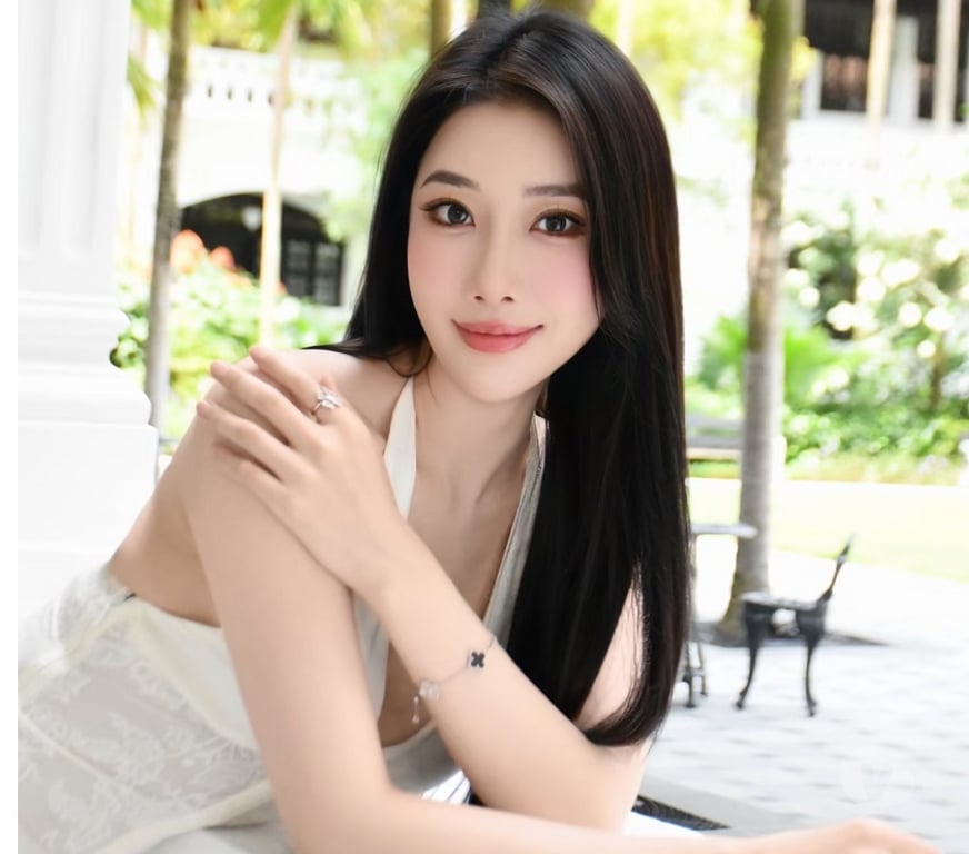 Escorts Kent Medway - Kent - Photos for ❤️New Sexy Asian Girl❤️ First Time arrived ❤️me8