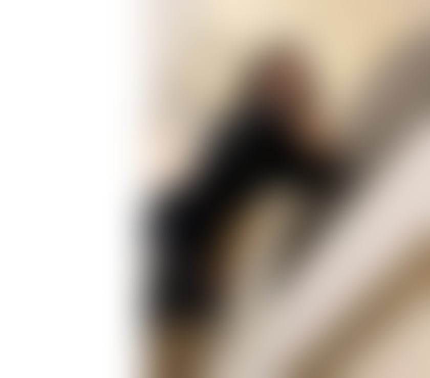 Chiny new girl in Brentford town !