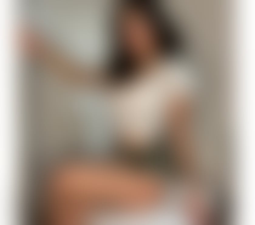 Escorts East London Redbridge - Photos for ALESSIA Naughty Party Girl Best BJ ever in London🥰