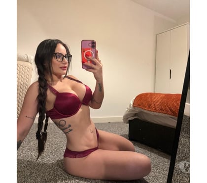 Escorts Leeds City Centre Leeds - Photos for 💖 Chantal 💖 Party girl 🍭Elegant Brazilian 💖