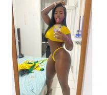 🍑NEW IN TOWN🎉🎉 PARTY GIRL🍆