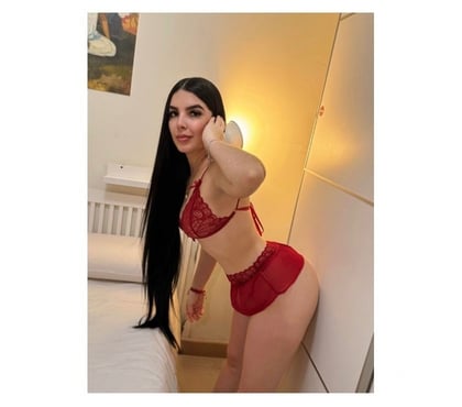 Escorts Luton Town Centre Luton - Photos for New brunette in Town no rush incoll Outcoll