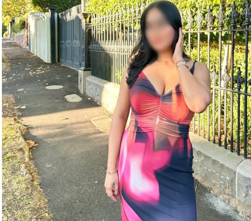 Escorts Kent Maidstone - Photos for Indian goddess available in your area