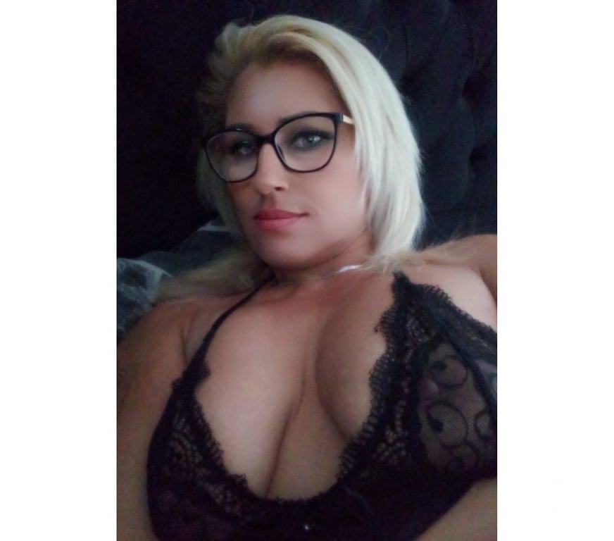 Escorts Staffordshire Stoke-on-Trent - Photos for NEW NEW NEW Milf Incredible