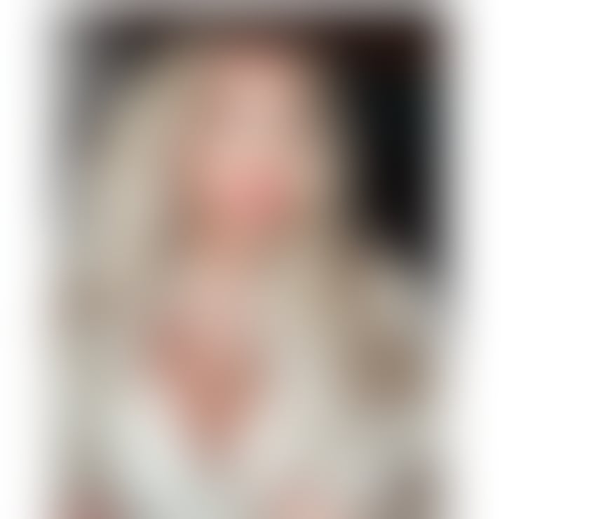 Escorts West Yorkshire Leeds - Photos for British blonde MILF