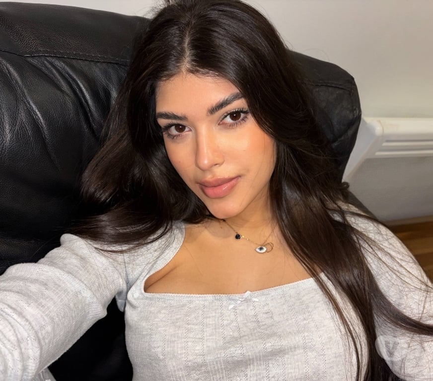 Escorts East London Canary Wharf - East London - Photos for ❤️ GFE NICOLE 🇧🇷PARTY GIRL🥂🎉