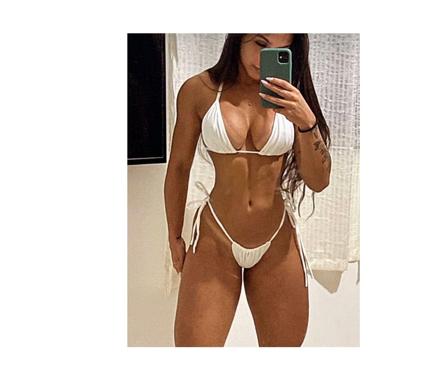 Escorts Buckinghamshire Milton Keynes - Photos for BRUNETTE BIG BUM NEW NEW PARTY BRAZIL