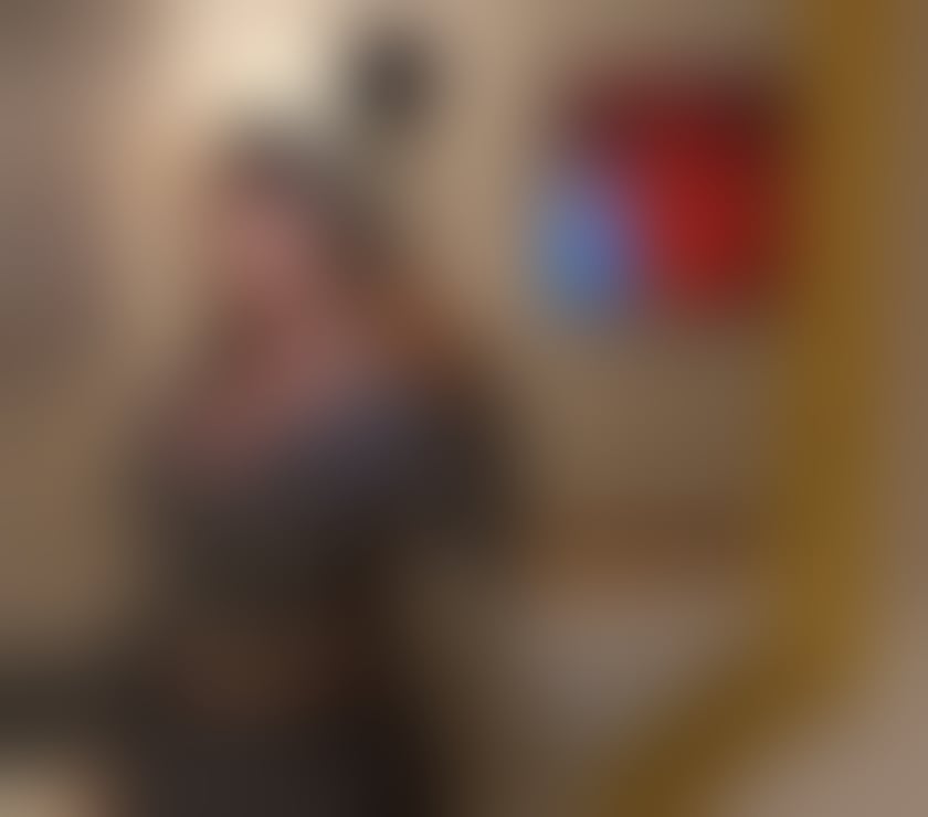 Escorts West Yorkshire Leeds - Photos for Elegance, curves, and a captivating gaze🔥🔥