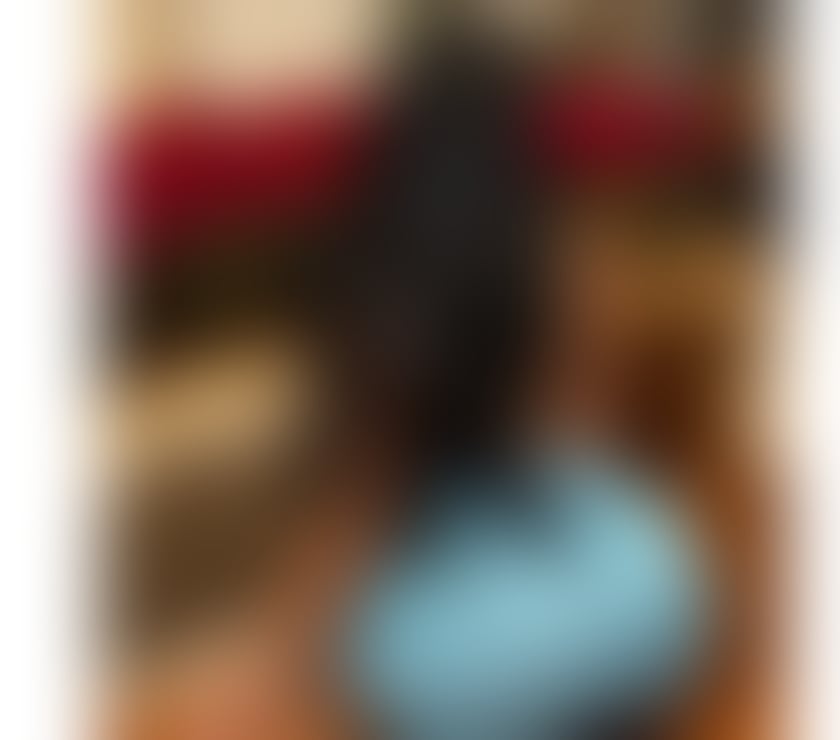 Escorts West Yorkshire Leeds - Photos for Elegance, curves, and a captivating gaze🔥🔥