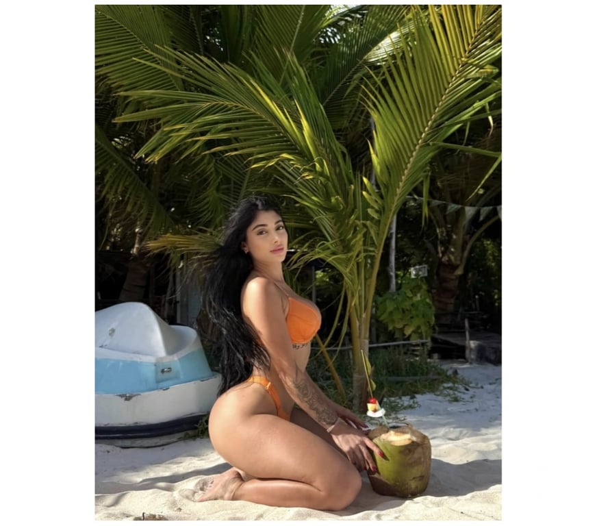 Escorts Surrey Spelthorne - Photos for Maggie 🍑🥵🔥REAL 💯 Party ❤️ Good Service ✅