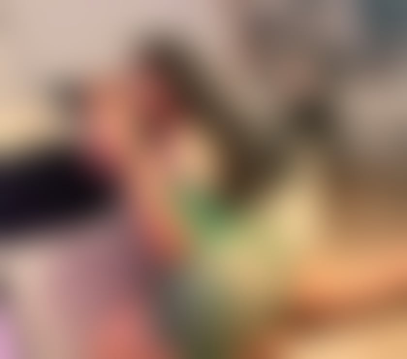 Escorts East London Gants Hill - East London - Photos for JESSI FULL PARTY 🥂 24HR🥵HORNY AND WET 💦🔥