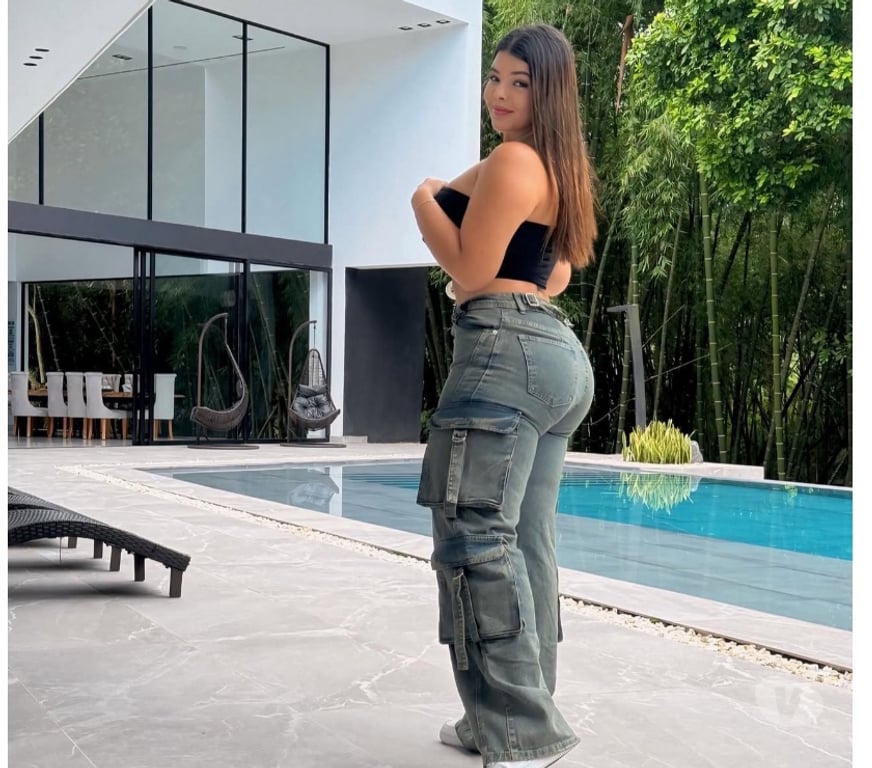 Escorts North West London Colindale - North West London - Photos for LULU BBW IS BACK🌻🐝🍯🪞🍀