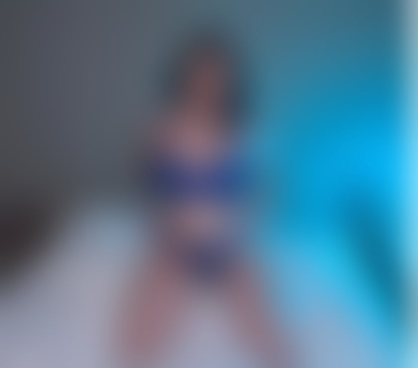 Cardiff City Centre - Cardiff — SARA party girls dou available only outcall