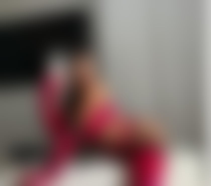 Escorts Slough Slough Town Centre - Slough - Photos for Sweet Jully Party Girl ...😋