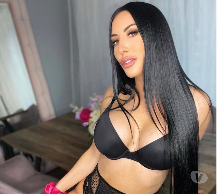 Escorts Essex Colchester - Photos for Hi, i am Selena new in town