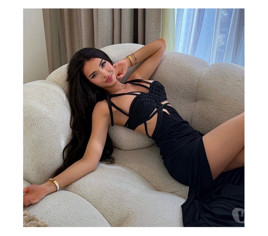 Escorts Hertfordshire Watford - Photos for 🌹 ELEGANT • DISCREET • AMAZING COMPANY 🌹