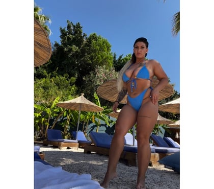 Photos for REAL PHOTOS 💋 NEW IN TOWN 💎 BEAUTY 22