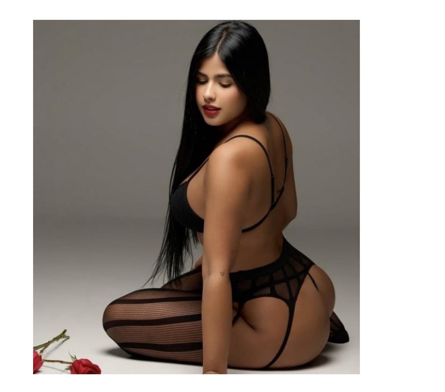 Escorts Reading Reading Town Centre - Reading - Photos for 🍑BRUNETTE HORNY IN TOWN☎️PARTYGIRL🌶️