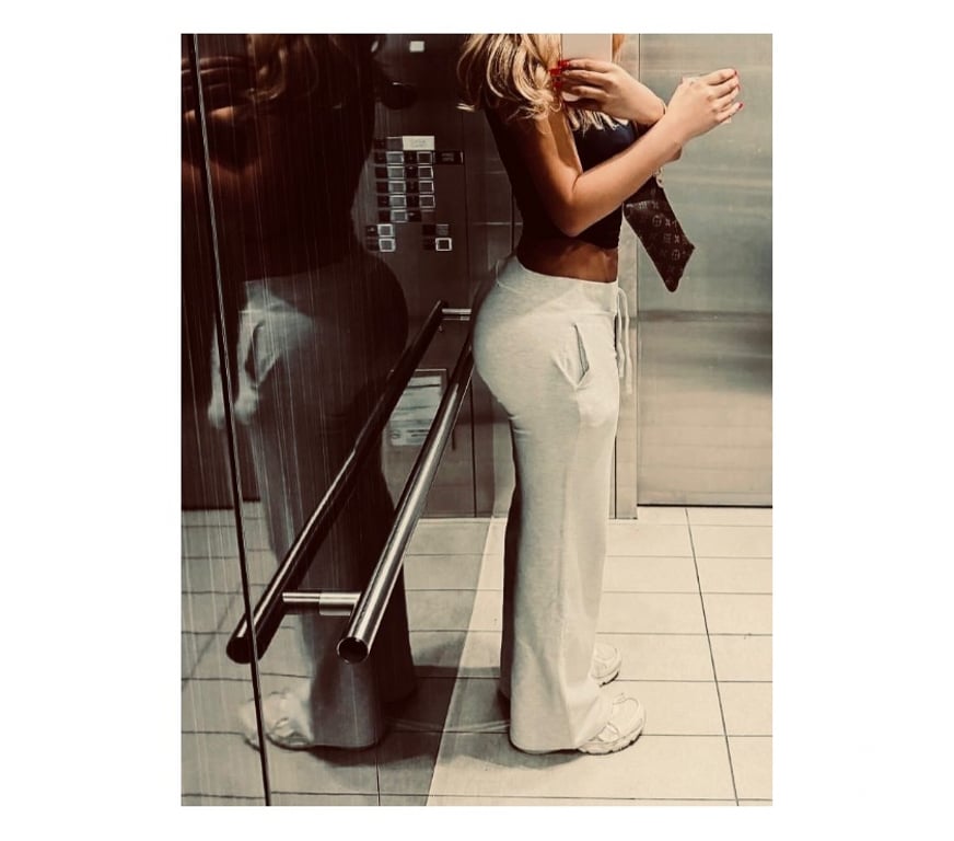 Escorts West Northamptonshire Northampton - West Northamptonshire - Photos for Hi, see you just in my place. Only serious intentions