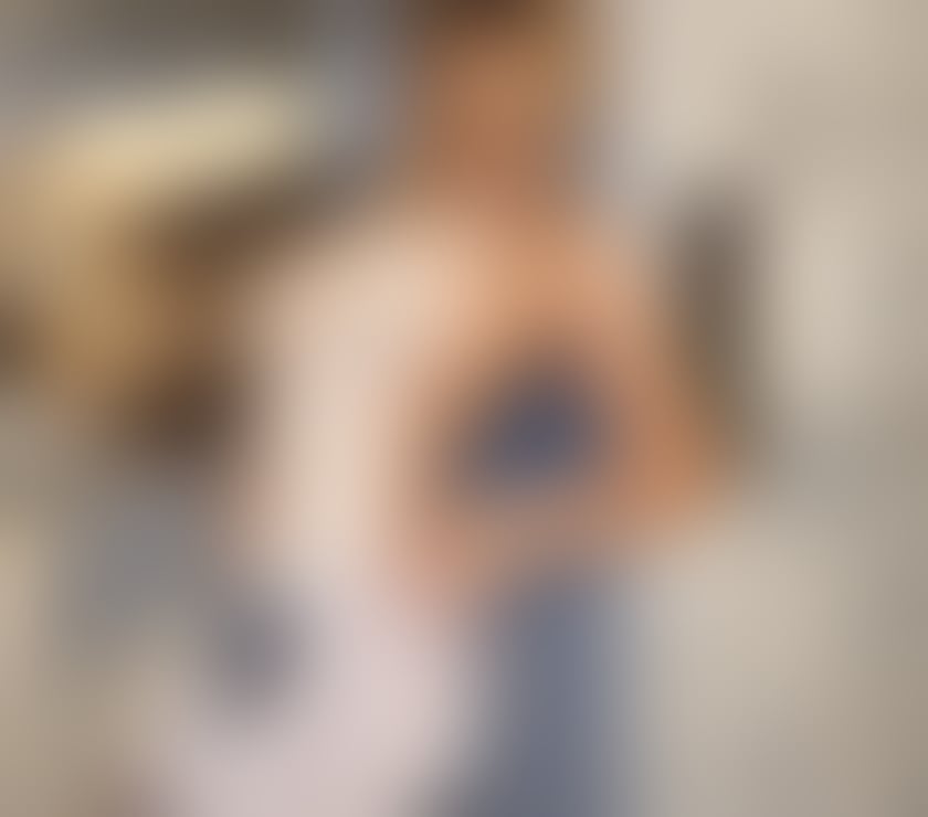 Senderela new in the city call me baby