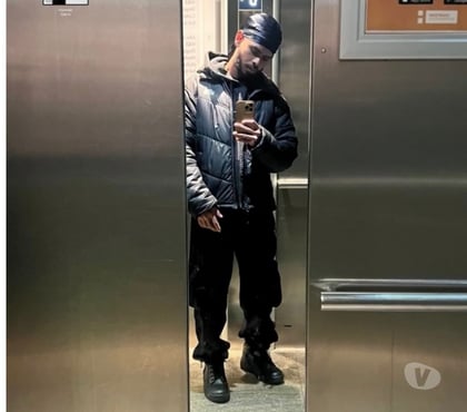 Escorts Bournemouth International Airport Bournemouth, Christchurch and Poole - Photos for Hopeless Romantic with a Sense of Humor