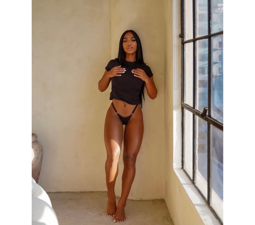 Escorts Hampshire Basingstoke and Deane - Photos for IZA NEW BABY ON THE TOWN 💦👅🥰