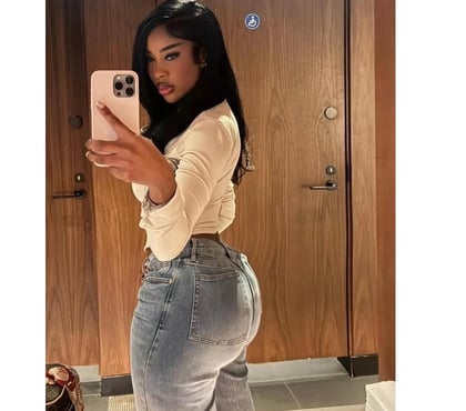 Escorts Elephant & Castle Station South East London - Photos for SULLY 💋HOT🔥LATIN ARRIVE🔥