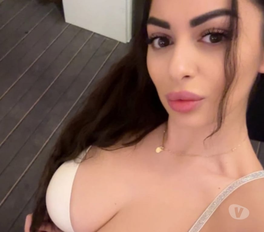 Escorts West Yorkshire Wakefield - Photos for Maya new in town! Duo available! Best service ever!