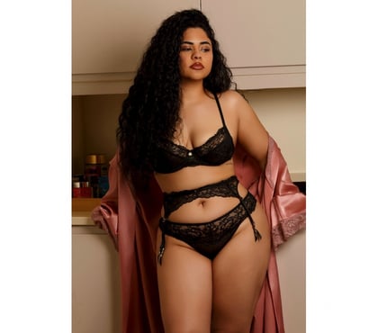 Exclusive Escorts Middlesbrough Town Centre Middlesbrough - Photos for 🌻ISABELLA 🌻EXCLUSIVE VISIT – ONE WEEK IN TOWN