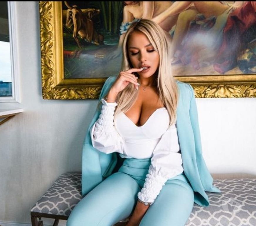 Escorts South West London Fulham - South West London - Photos for Aryana🌹 Elegant. Confident. Exclusive 🌹