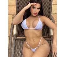 Jade - PERFECT BODY 🍑 SLIM AND FIT