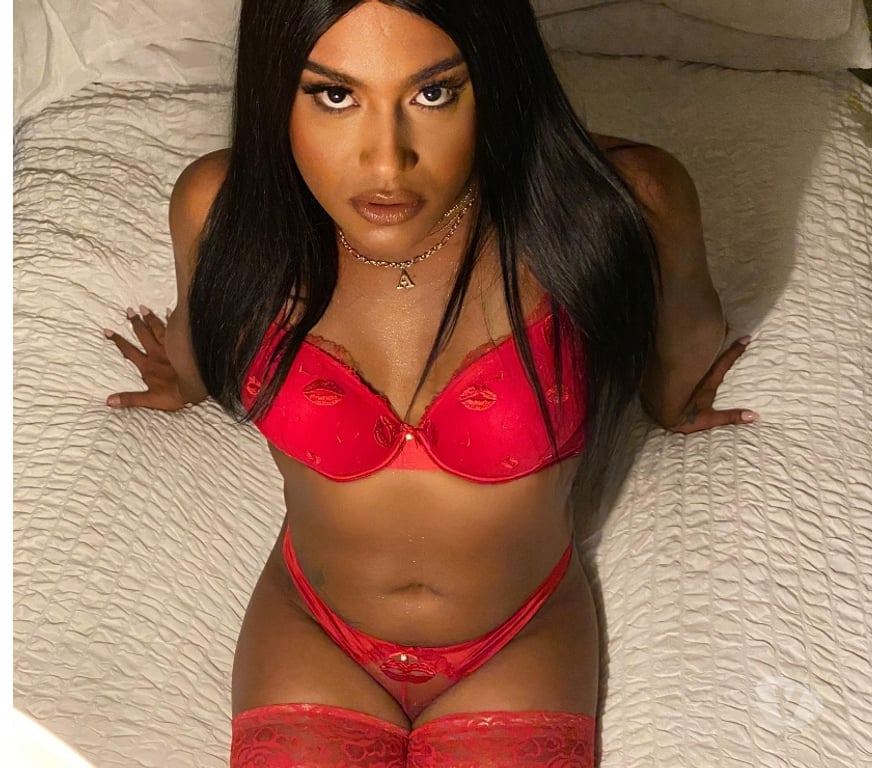 Trans Escorts West Midlands Walsall - Photos for Aline TS Brazil