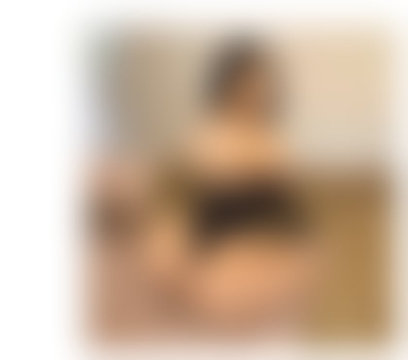 Escorts Guildford Town Centre Guildford - Photos for 🌙MIA🌙🔥Your Brazilian🔥Party Girl