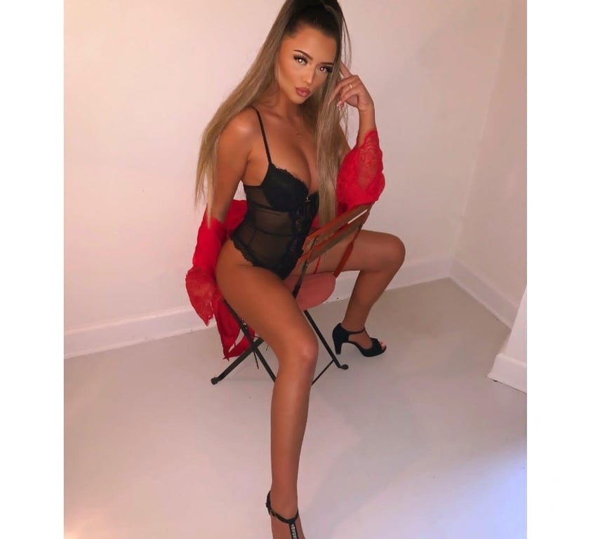 Escorts East London Canary Wharf - East London - Photos for Isabella REAL GFE😘