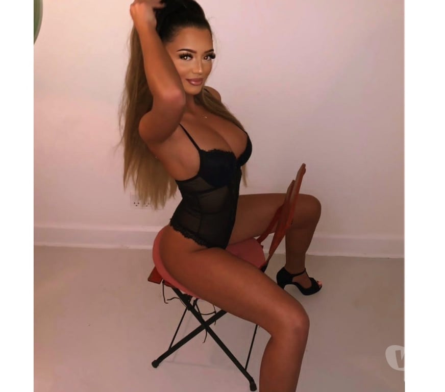 Escorts East London Canary Wharf - East London - Photos for Isabella REAL GFE😘