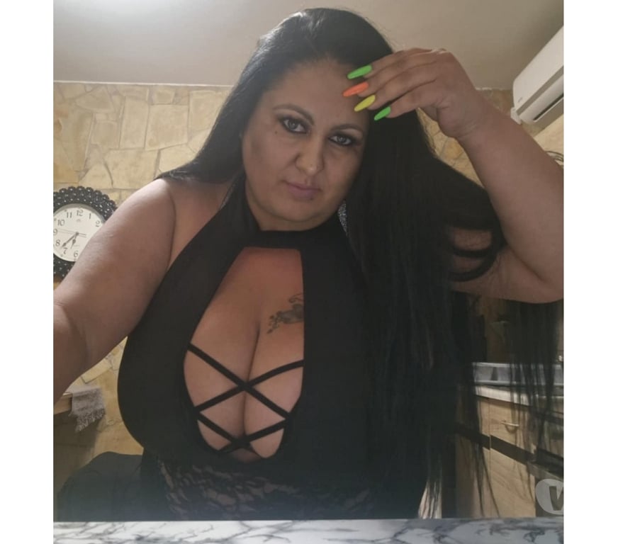 Escorts West London Hillingdon - Photos for Bella mega boobs!best sloppy owo!cim!bbw!Big boobs!