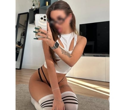  Escorts Exeter City Centre Exeter - Photos for NEW IN YOUR TOWN SWEET SASHA OUTCALL